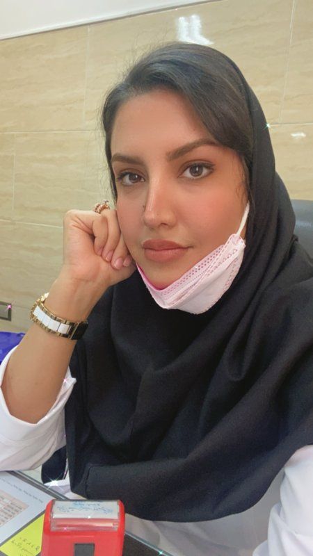 نفیسه دوست پرست متخصص زنان و زایمان