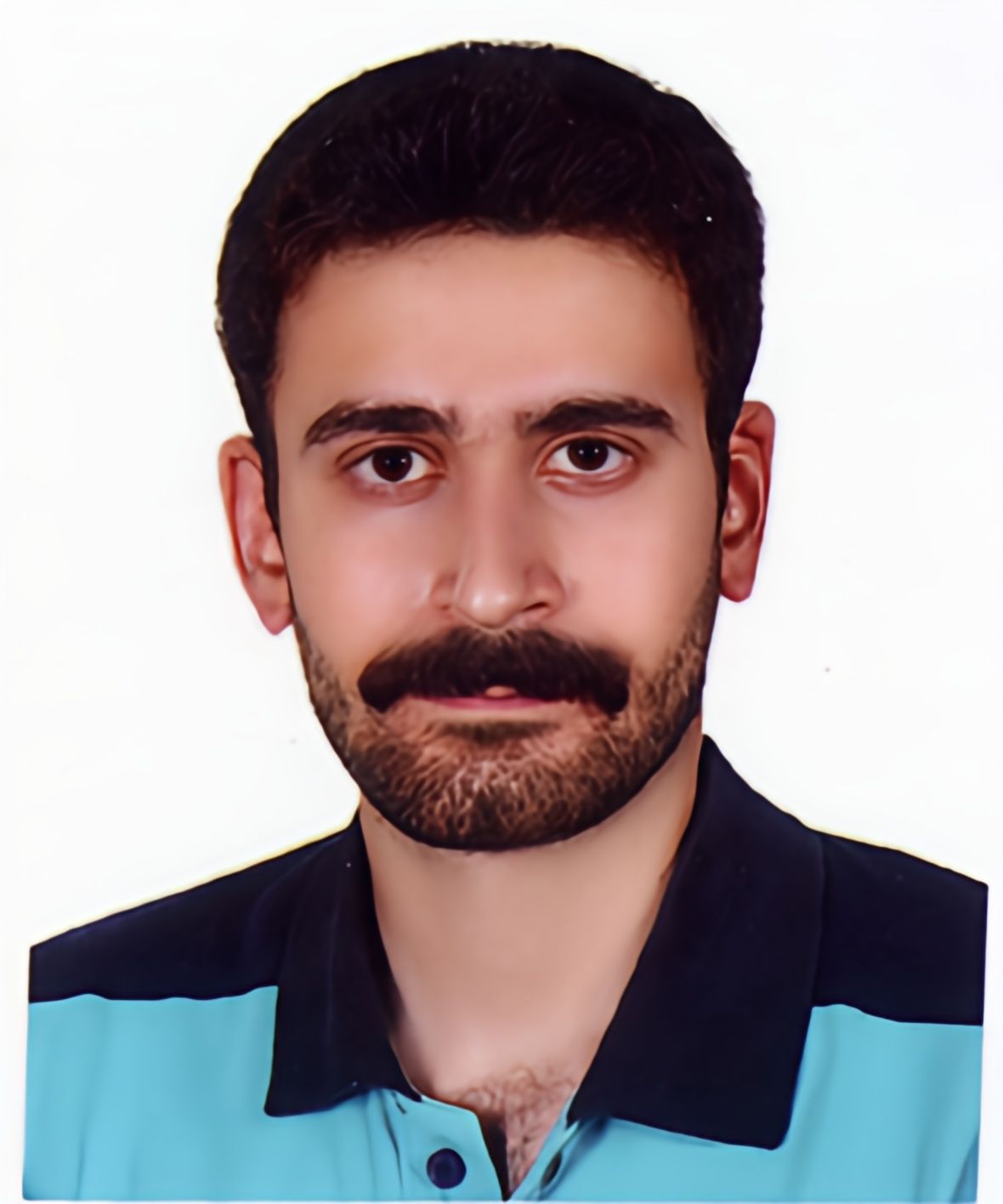 سیدپارسا طباطبائی دکترای حرفه‌ای دندانپزشکی