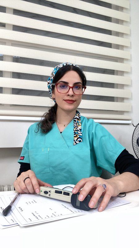 دکتر سهيلا شريفيان درچه کارشناس مامایی