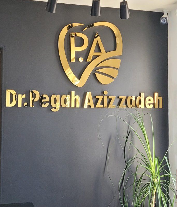 دکتر پگاه عزیززاده