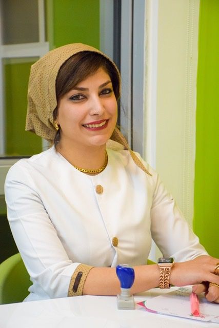 دکتر فروغ اکبری