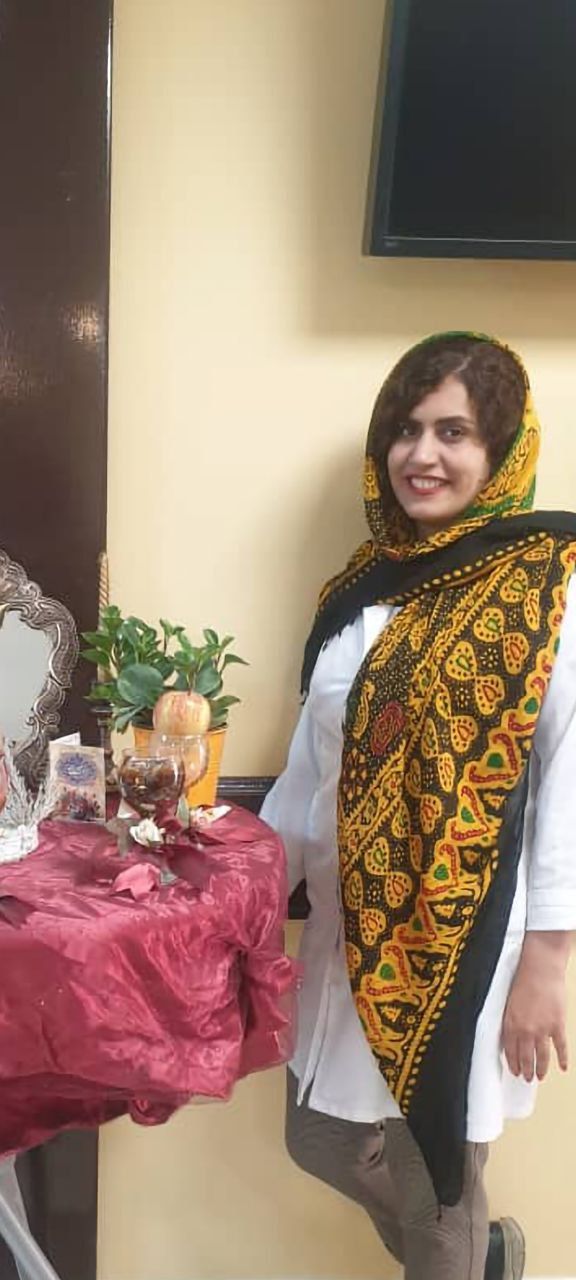 دکتر مریم بیات