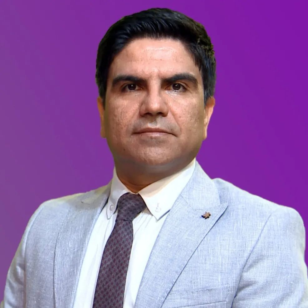 دکتر علی آریایی