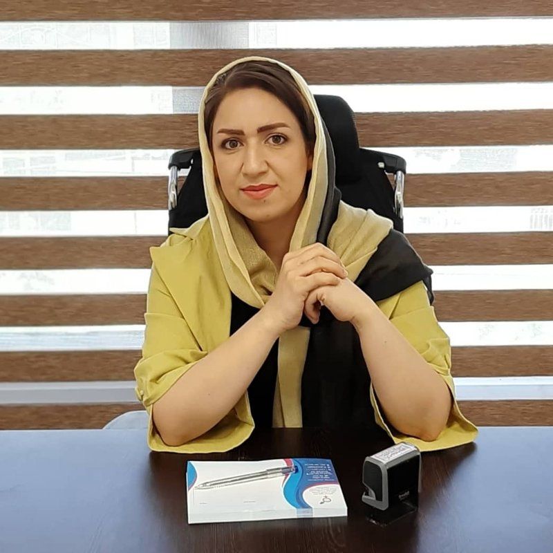 دکتر هانیه قره باغی