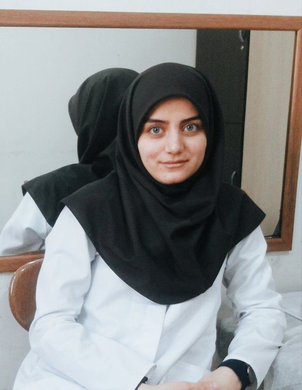 دکتر حانیه علی اکبری