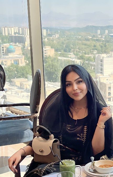 دکتر نظامیوند چگینی