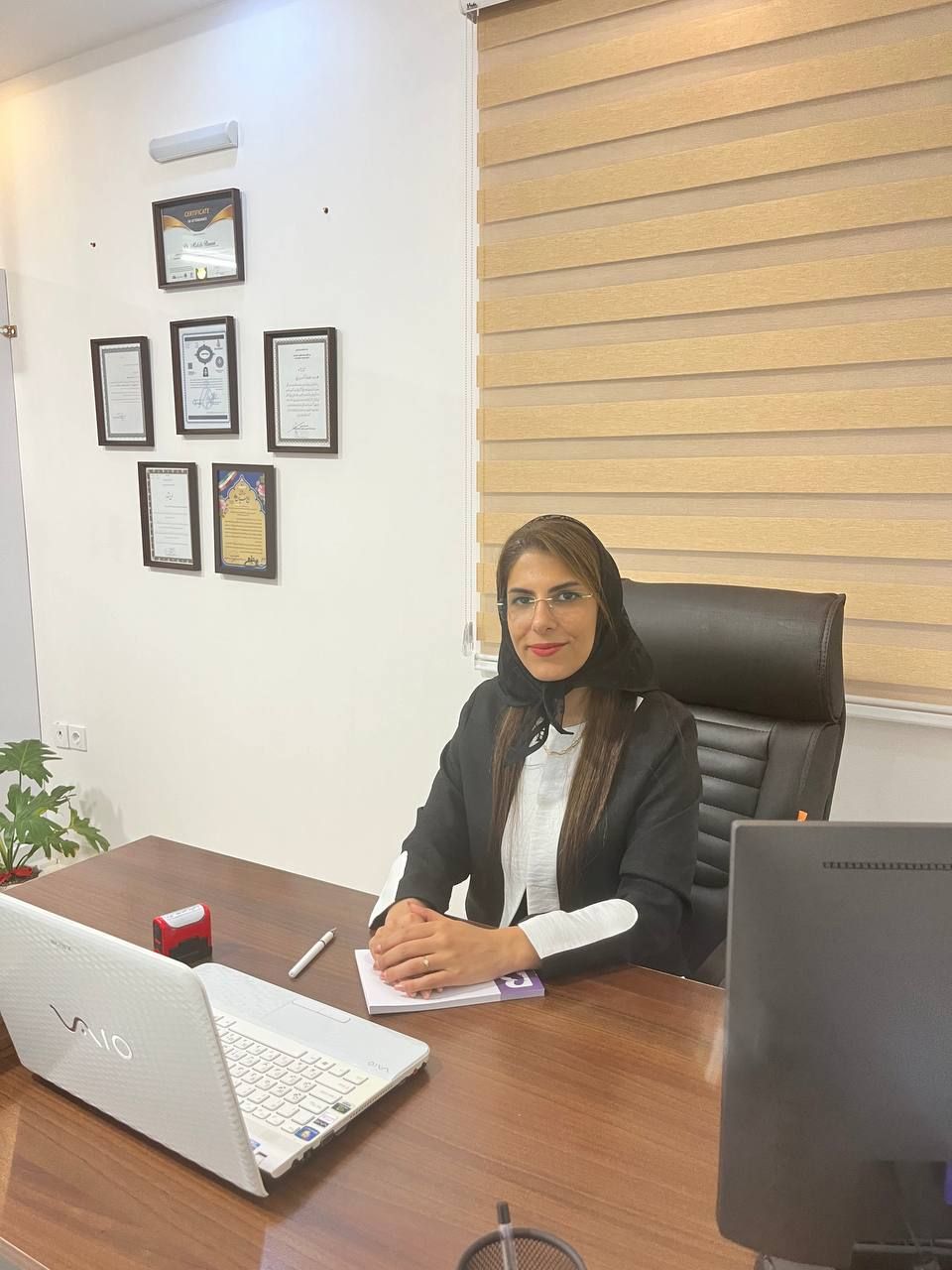 دکتر مهدیس بنائی