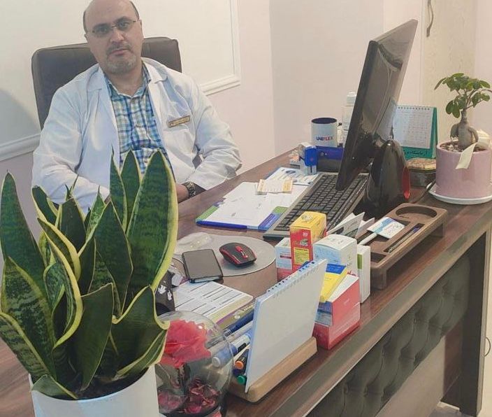 دکتر غلامرضا عزیزی