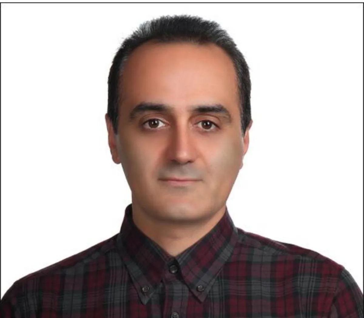 دکتر محمدرضا عزت نژاد متخصص جراحی کلیه، مجاری ادراری و تناسلی (اورولوژی), دکترای حرفه‌ای پزشکی
