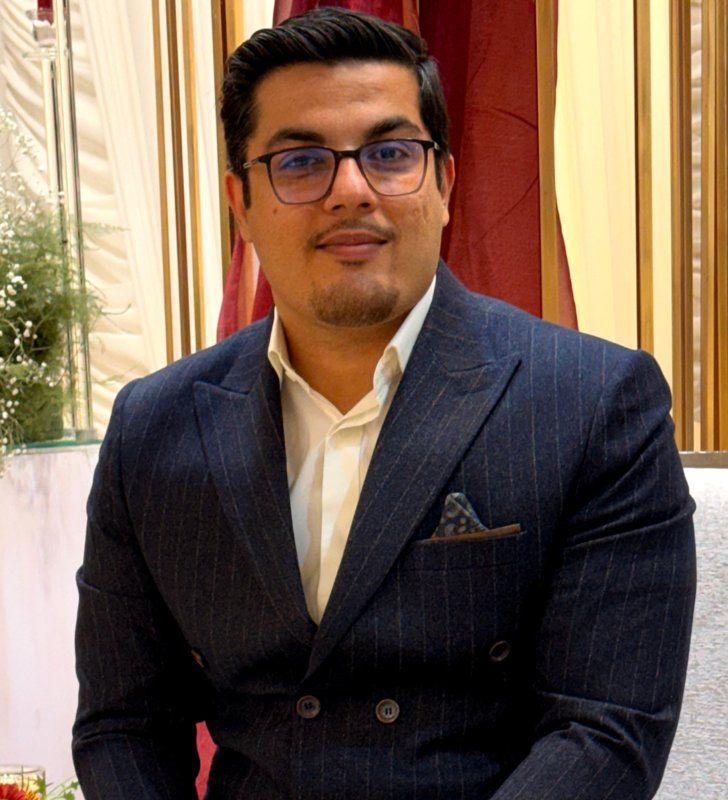 کارشناس رضا افتخار تغذیه و رژیم درمانی | سو تغذیه| افزایش وزن |لاغری موضعی|کارشناس رشد کودک|آنالیز بدن| تنظیم وزن|