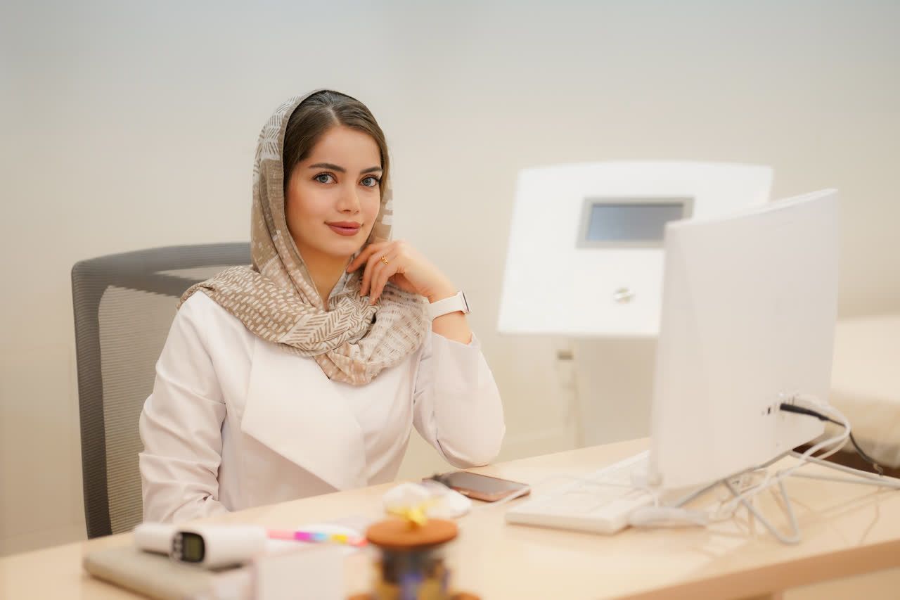زهره موسی پور زنان،زایمان،مامایی،درمانhpv،تمامی تست های سلامت زنان