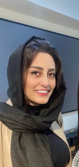 دکتر فروغ مؤمنی