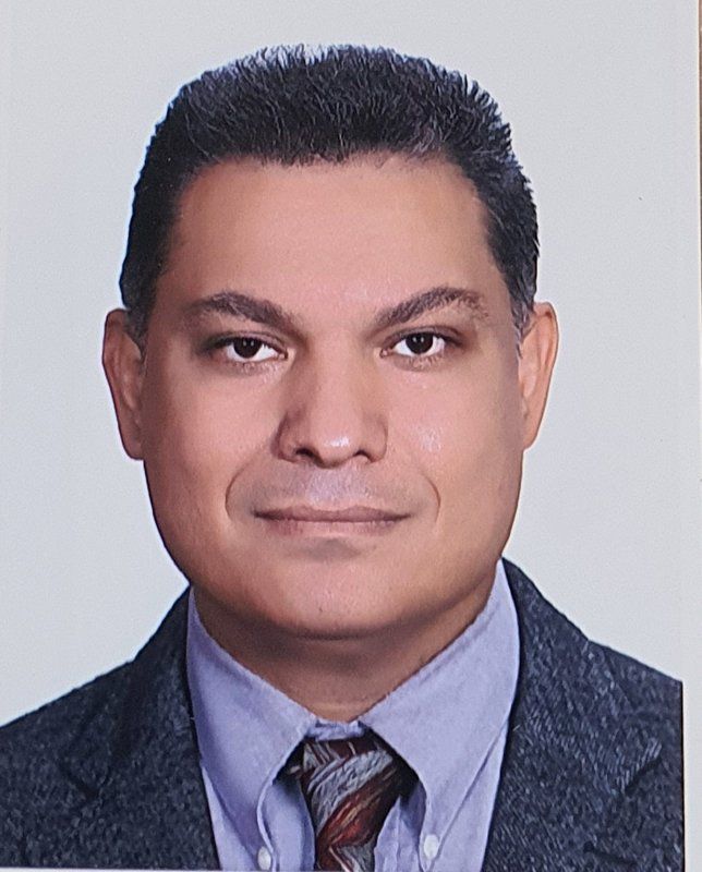 دکتر آریاسب دارائی
