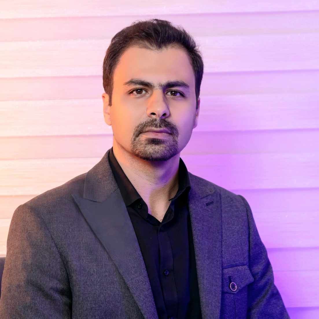 دکتر حمزه ارباب