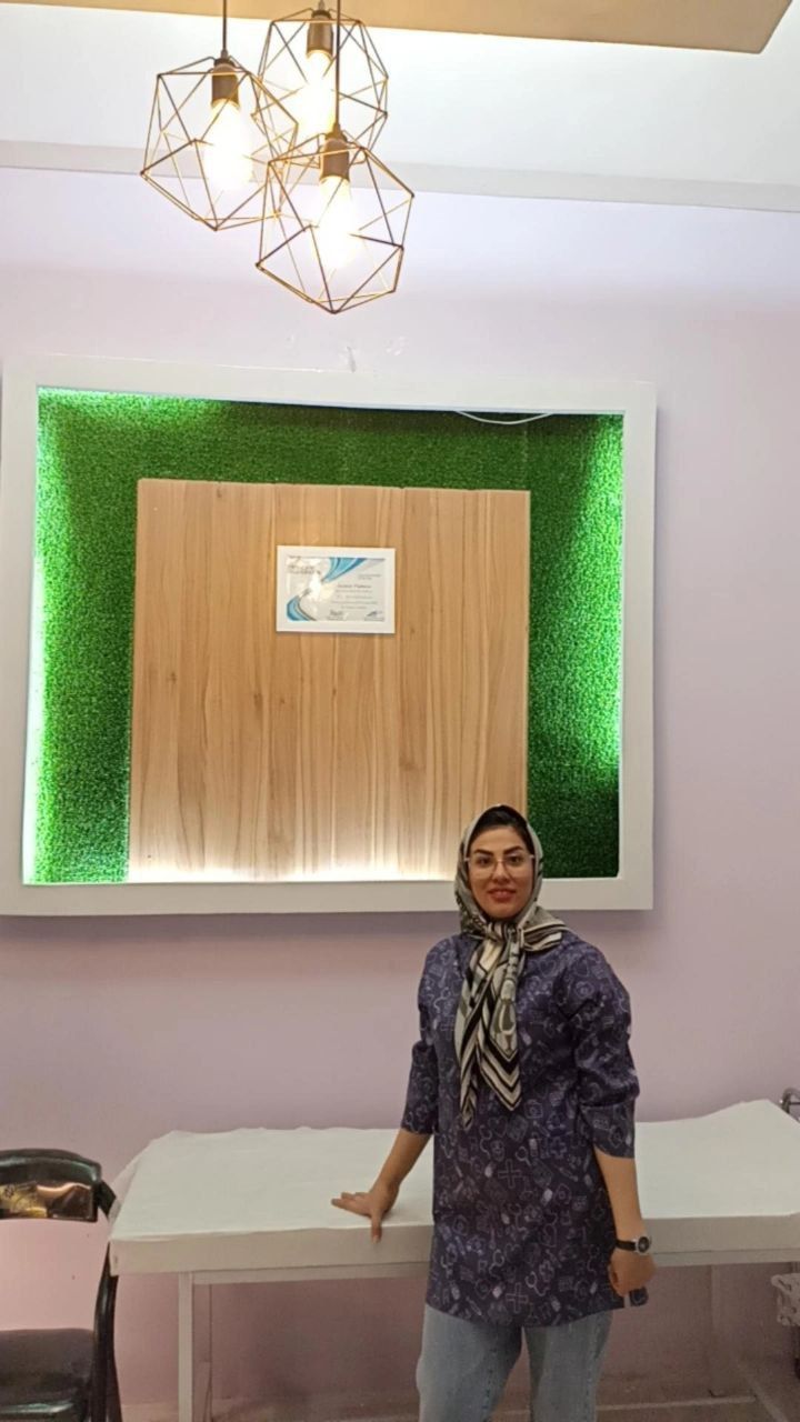 کارشناس سعیده پهلوان کارشناس مامایی