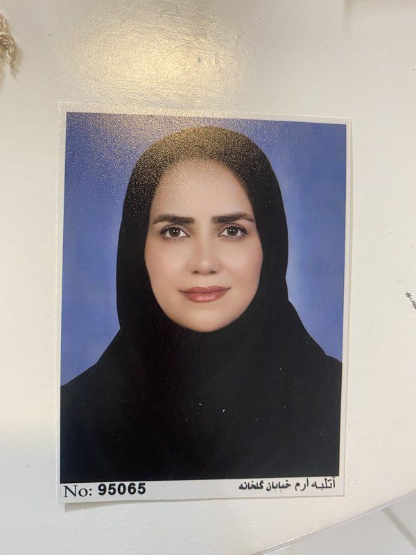 دکتر  