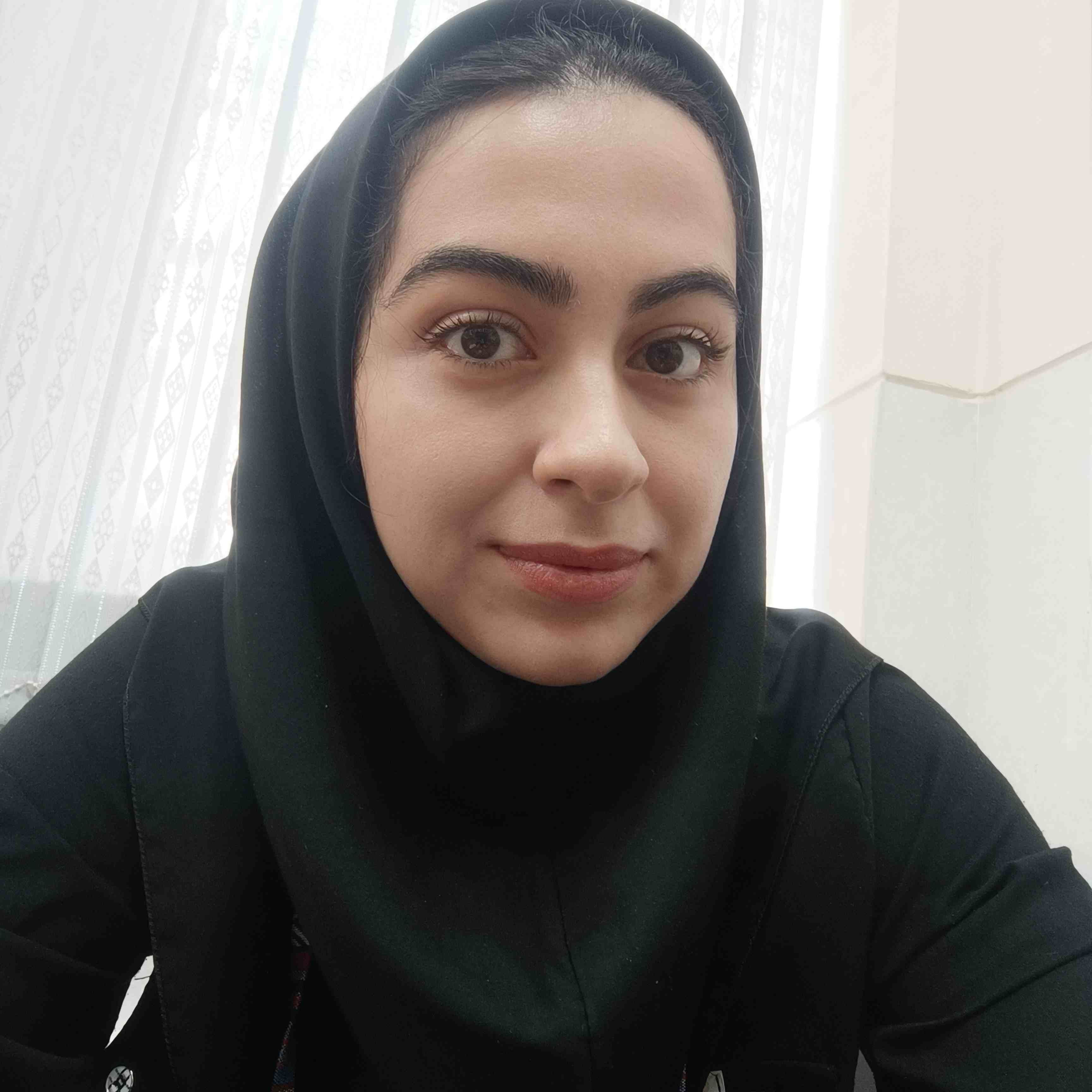 دکتر منیره نجفی