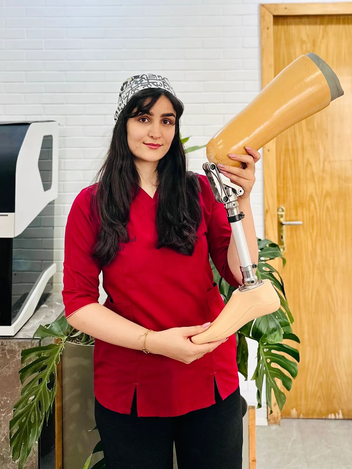 پروین معصومی راد کارشناس اعضای مصنوعی و وسایل کمکی