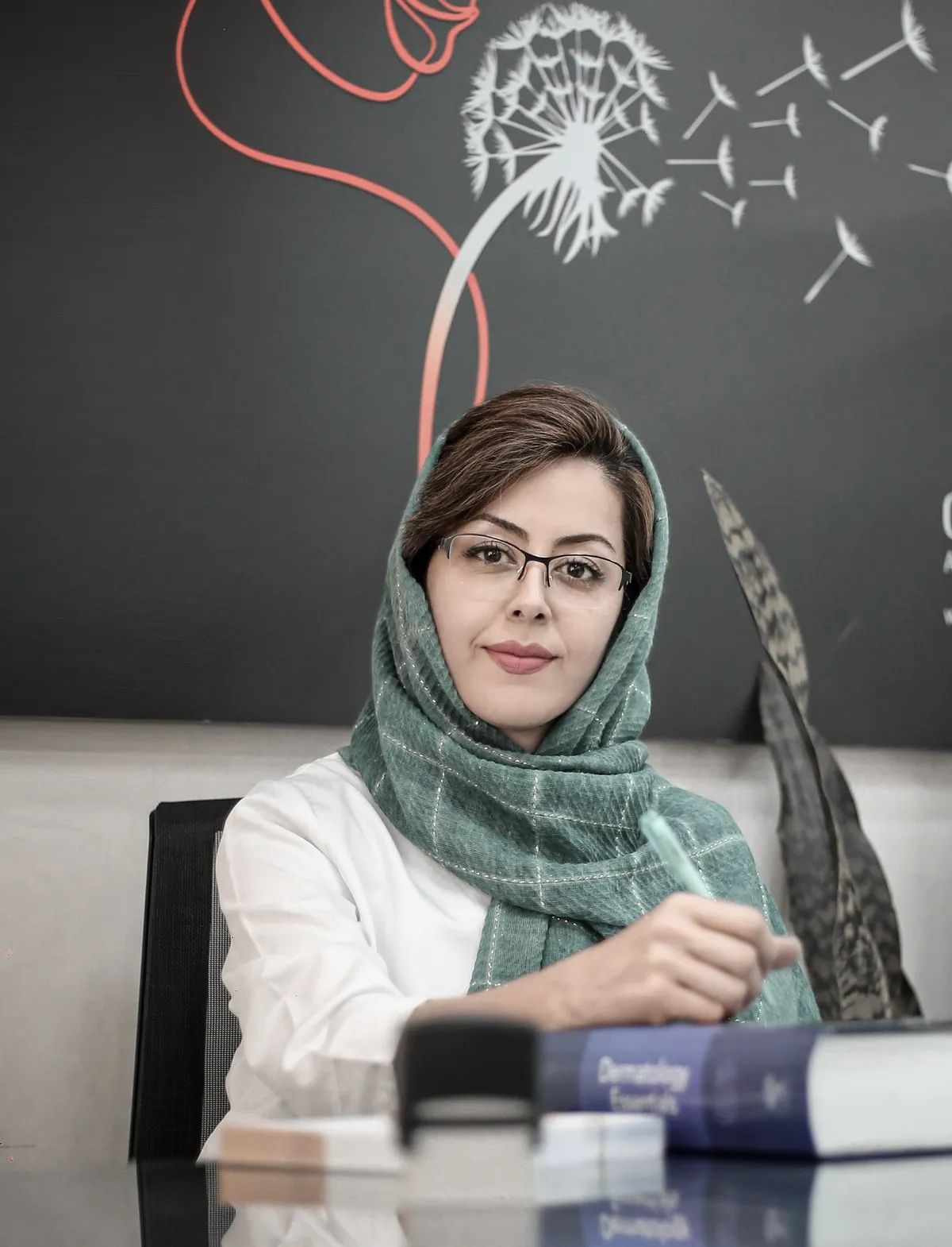 دکتر زهرا احمدی