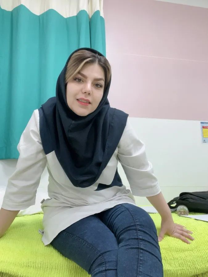 دکتر نگار ترابی فارسانی پزشک عمومی