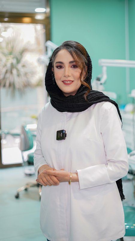 دکتر فرناز تاجمیرریاحی