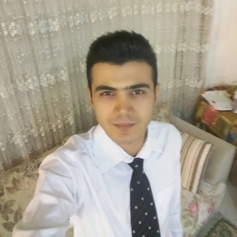 دکتر آرین احمدزاده مجاوری