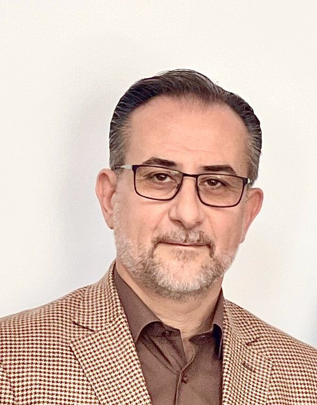 دکتر رامین فروغی