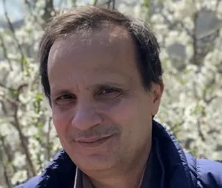 دکتر مهدی میرزاجان زاده فوق تخصص جراحی پلاستیک، ترمیمی و سوختگی, متخصص جراحی عمومی, دکترای حرفه ای پزشکی