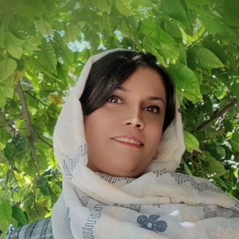 دکتر سارا مستوفی