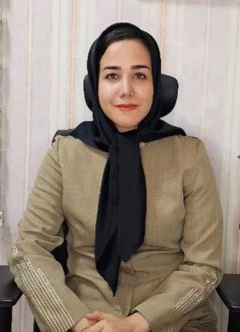 دکتر زهره حسینی متخصص روانپزشکی