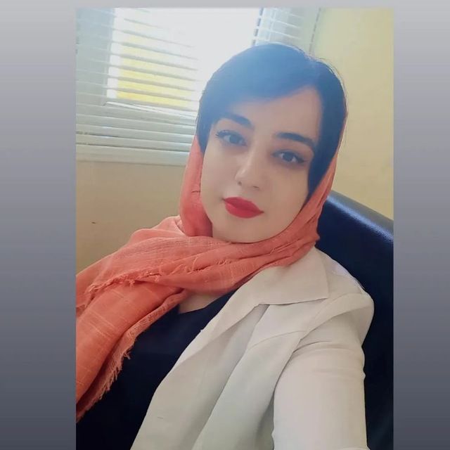 نسیم حسین زاده دکترای حرفه‌ای پزشکی