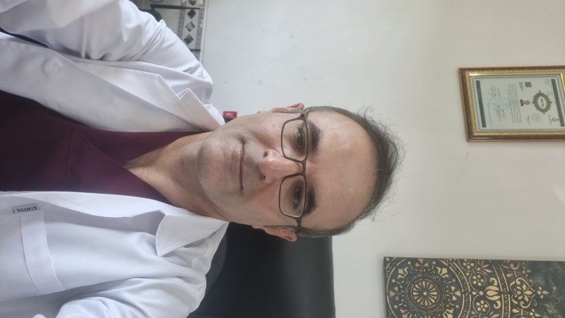 دکتر عبدالرحمن کریمی