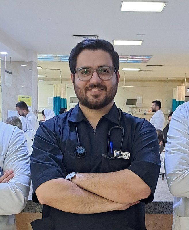 دکتر محمدامین عزتی