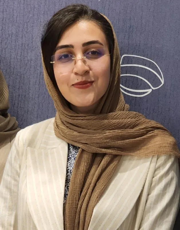 دکتر فاطمه دانایی دکترای حرفه‌ای پزشکی