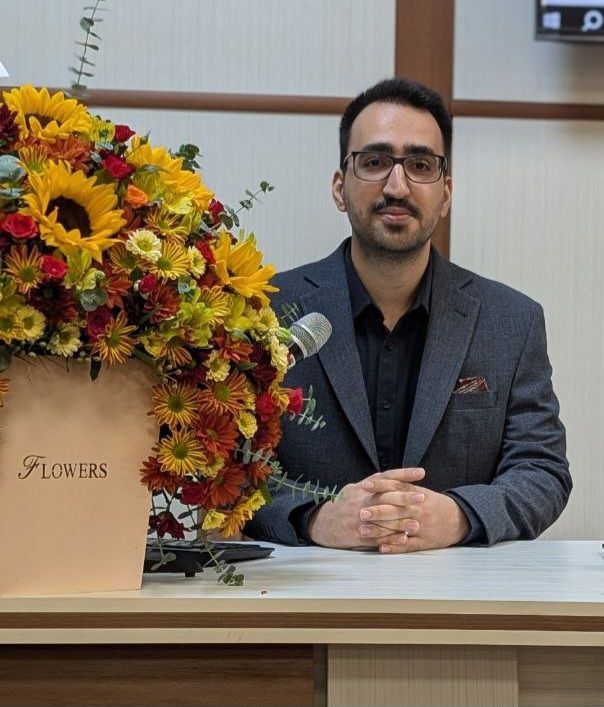 دکتر امیررضا سلامت شریف متخصص پوست،مو،زیبایی، دارای بورد تخصصی از دانشگاه تهران بیمارستان رازی