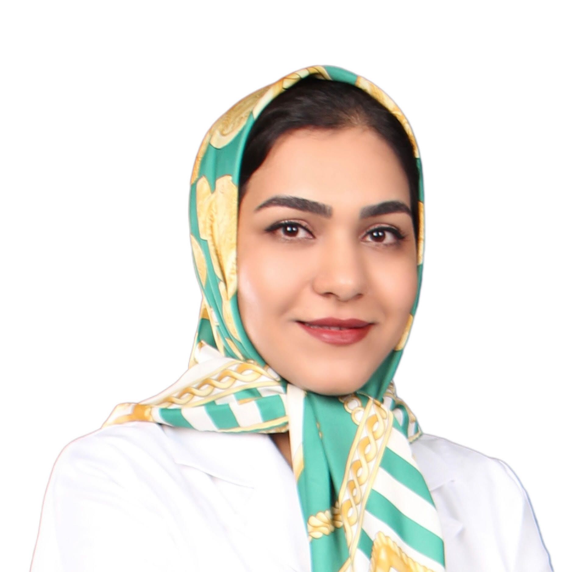 دکتر سمانه اعتصامی