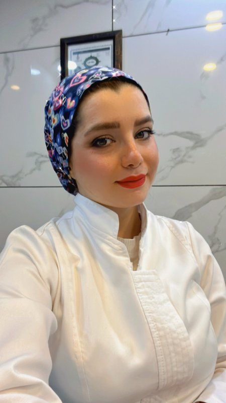 دکتر پرستو سلجوقیان کارشناس مامایی