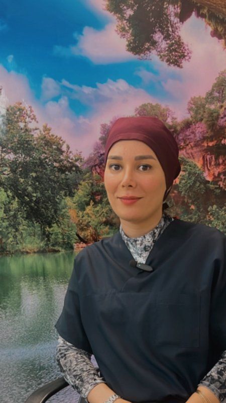 دکتر فریده وثوقی