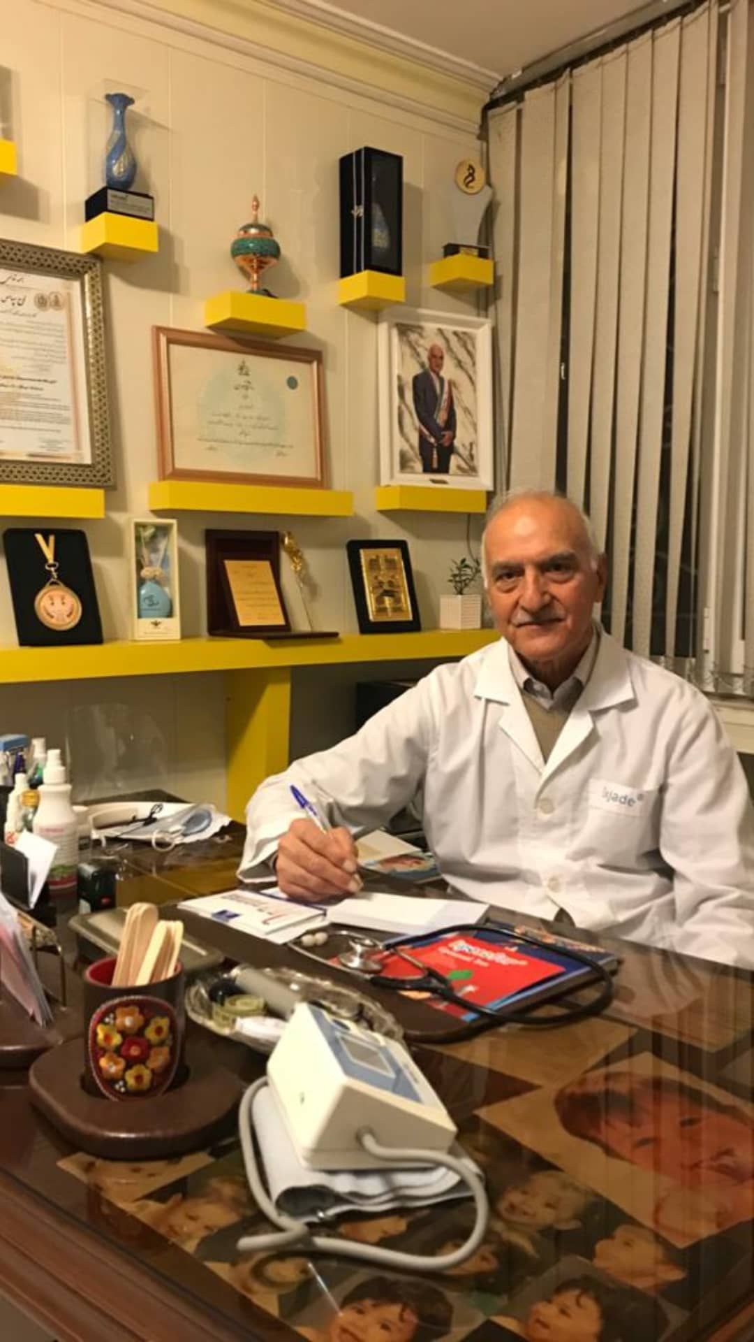 دکتر علیرضا مدرسی