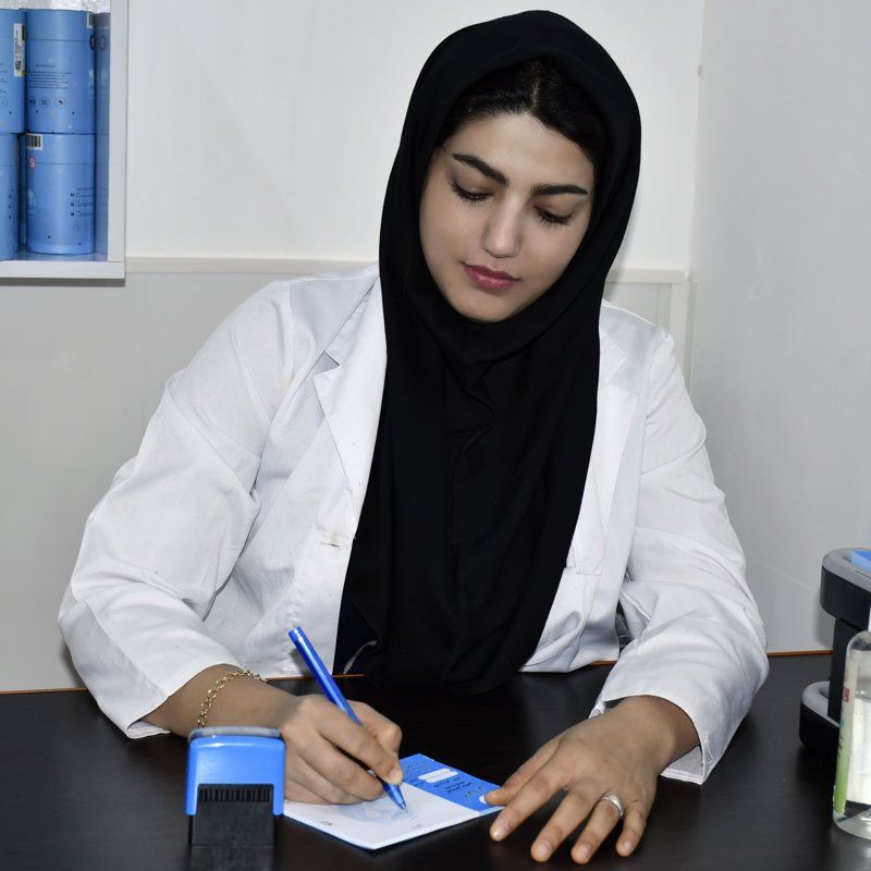 دکتر کبری باقری
