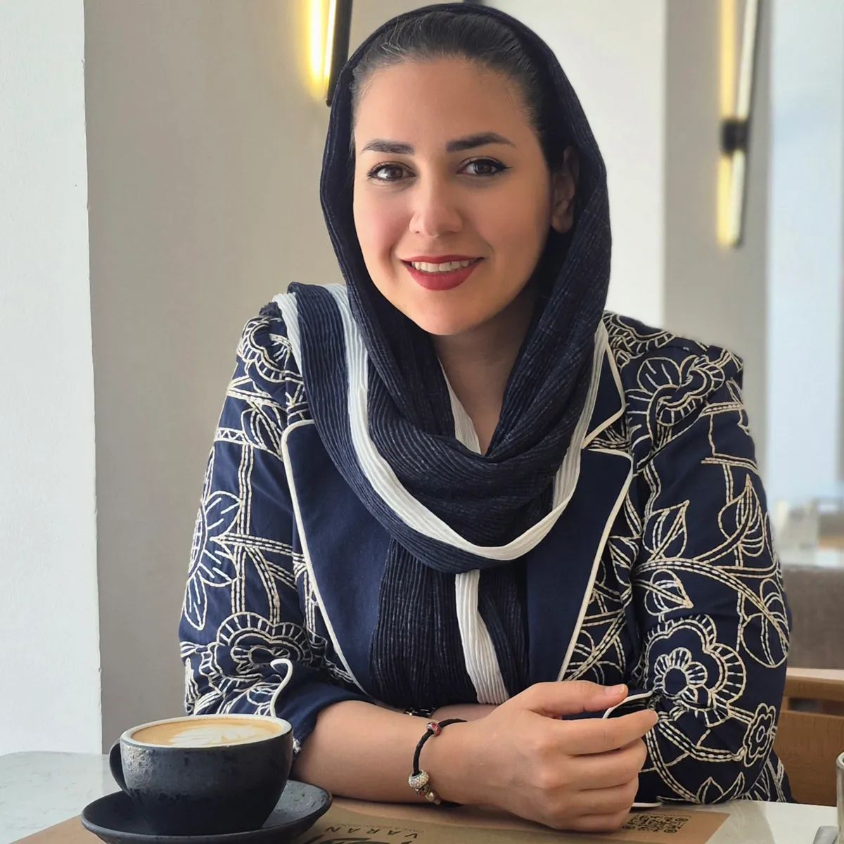 فاطمه غواص نژاد کارشناسی مامایی