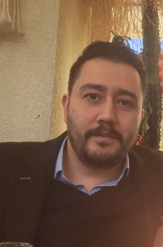 دکتر محمد پوری