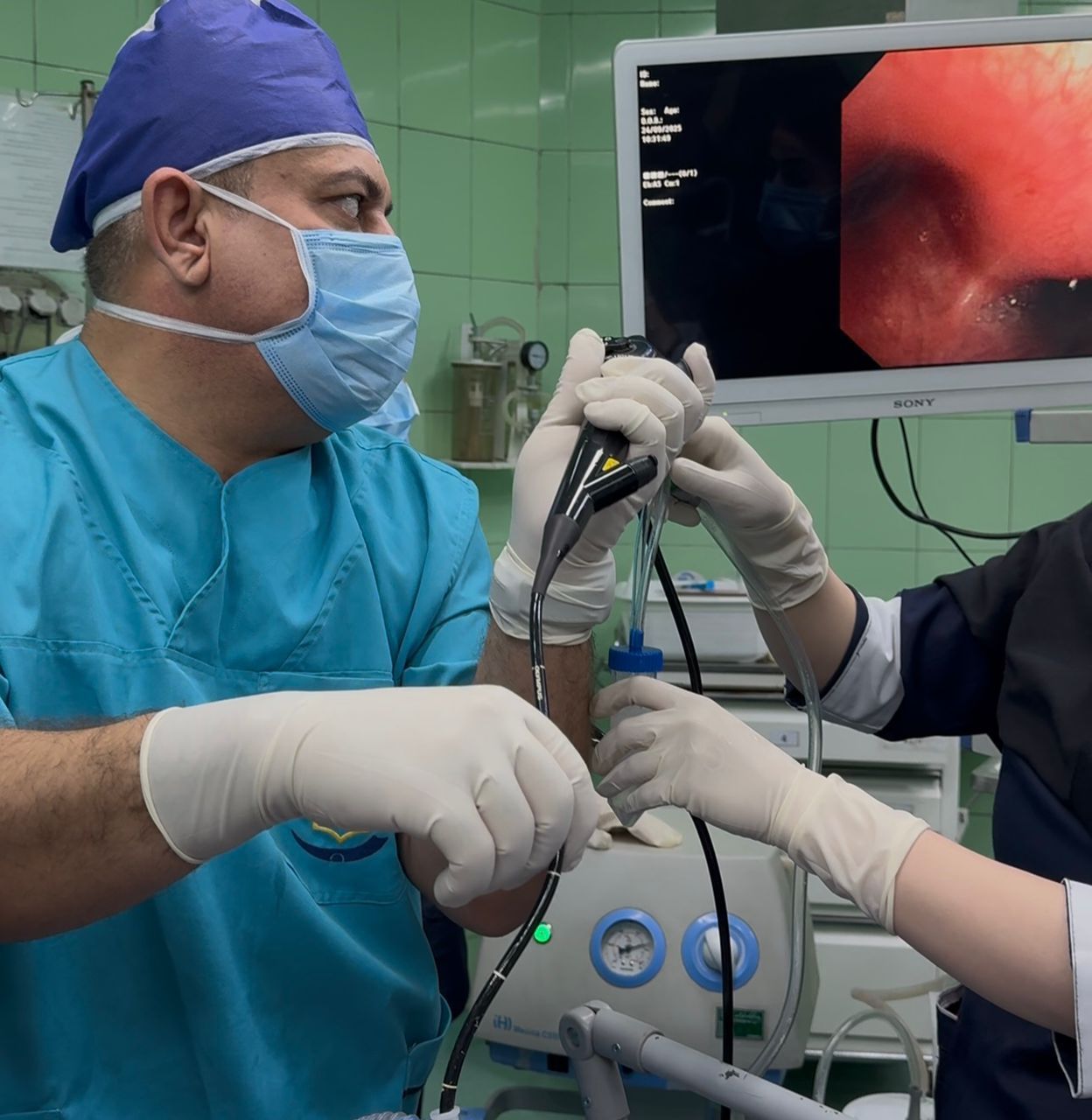 هدایت ولی منش فوق تخصص ریه و icu