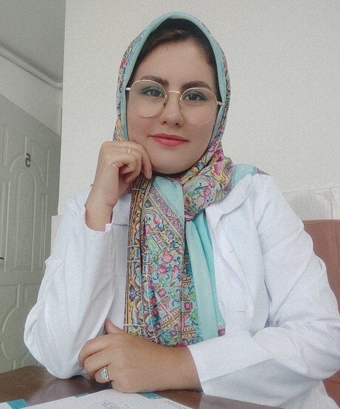 کارشناس تهمینه مجیدی کارشناس مامایی
