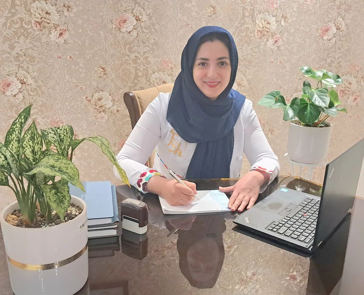 فاطمه شریفیان جراح و متخصص زنان و زایمان