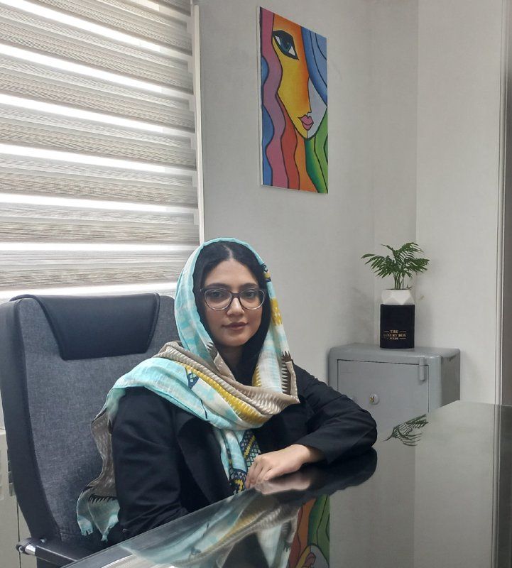 دکتر مارال میرجعفری شال