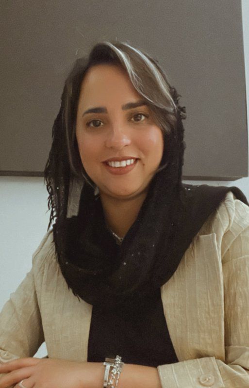 دکتر نادیا صفادرگیری