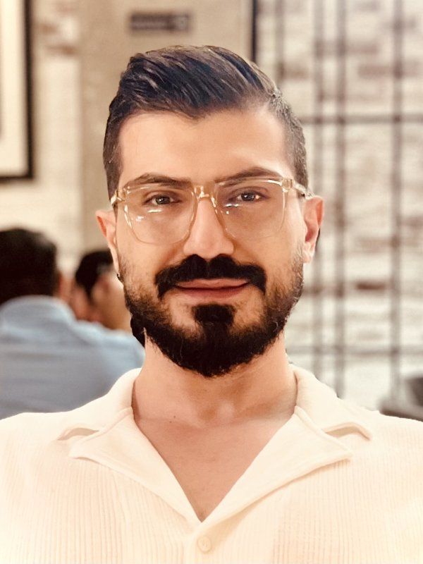 دکتر یاسر گورانی دکترای دندانپزشکی