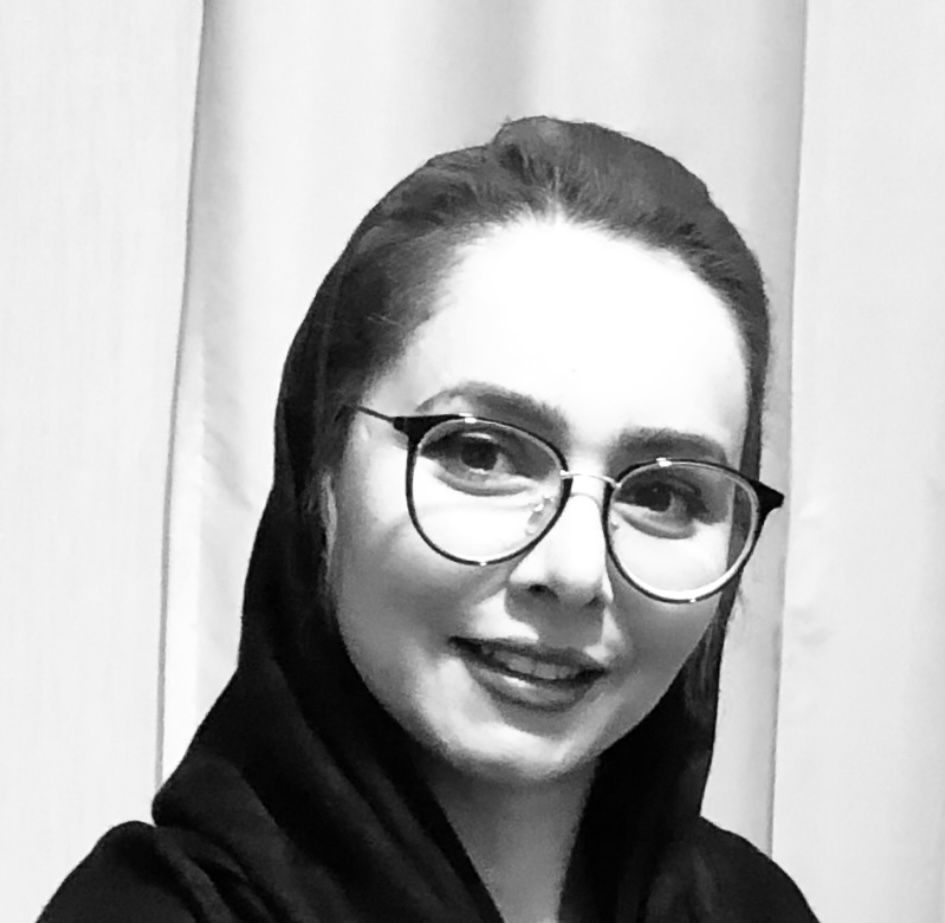 دکتر مژده مهمدی کرتلائی