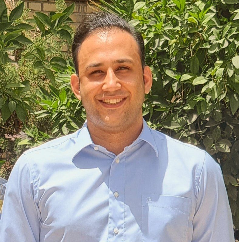 دکتر سجاد فاضلی دکترای دندانپزشکی